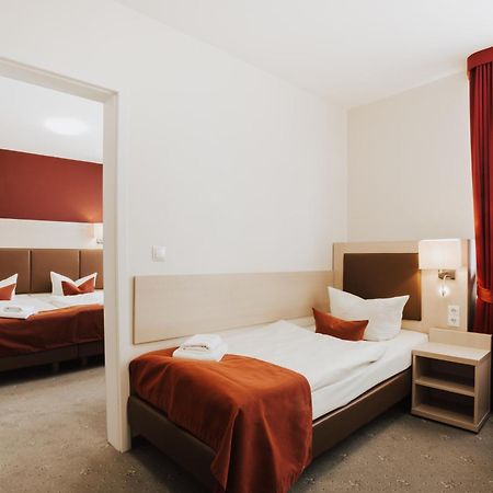Hotel & Restaurant Wiggers 巴特奥尔德斯洛 外观 照片