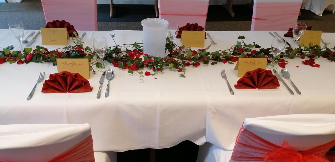 Hotel & Restaurant Wiggers 巴特奥尔德斯洛 外观 照片