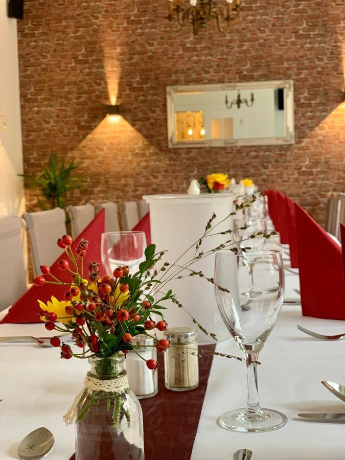 Hotel & Restaurant Wiggers 巴特奥尔德斯洛 外观 照片