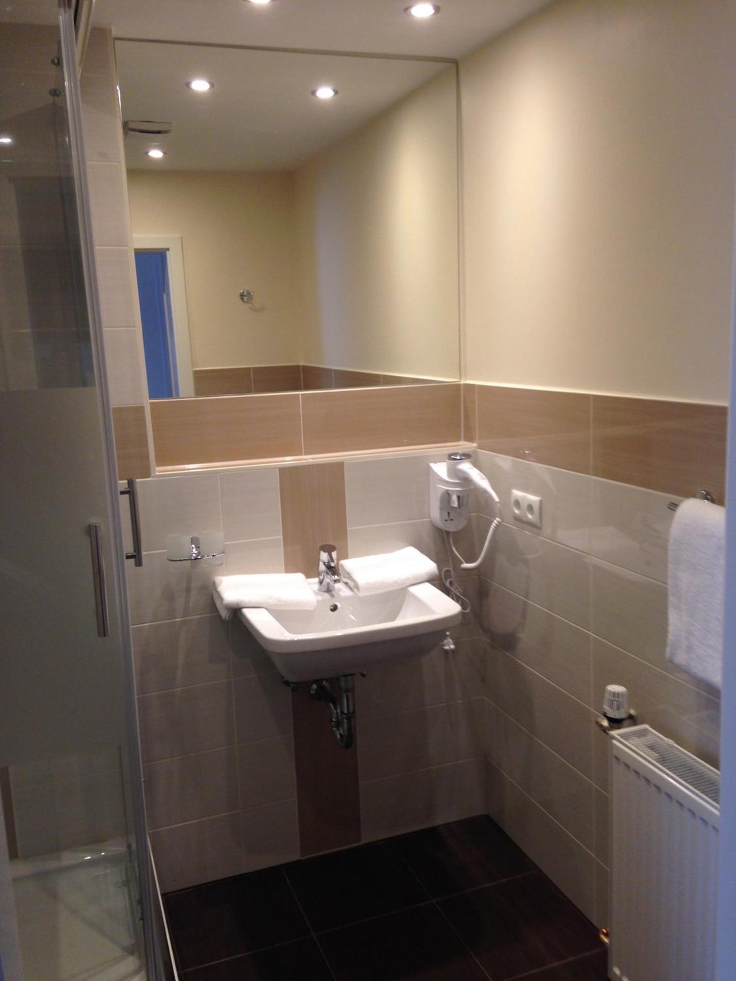 Hotel & Restaurant Wiggers 巴特奥尔德斯洛 客房 照片