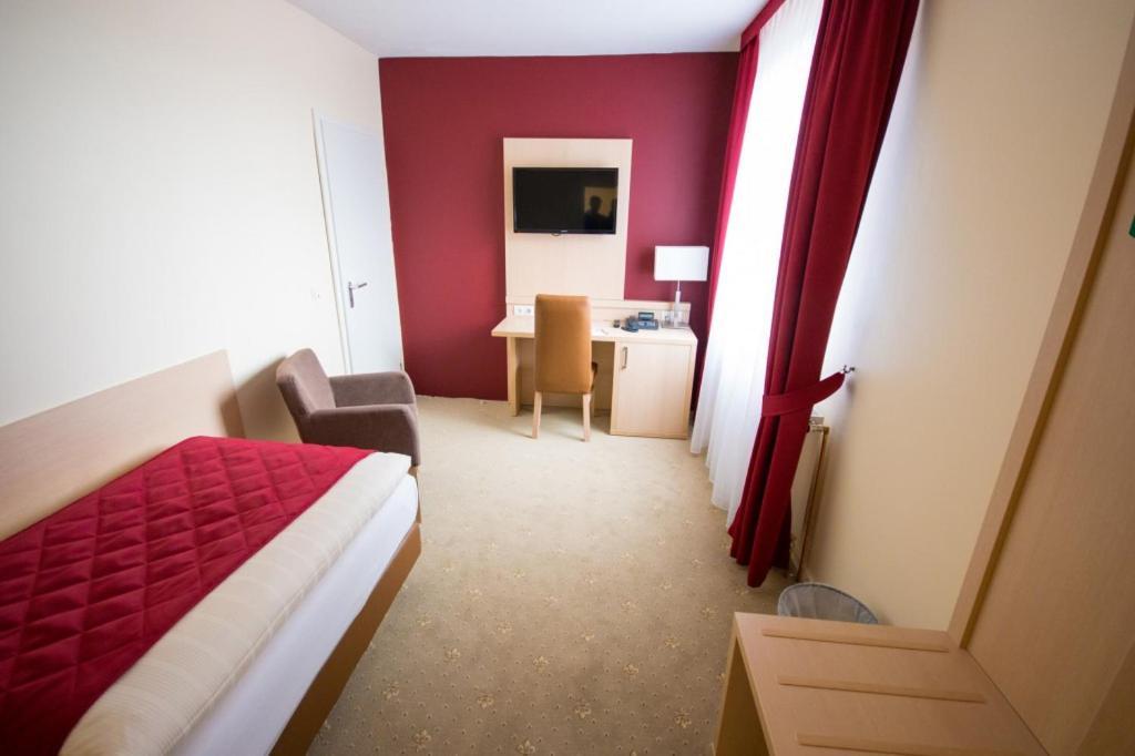 Hotel & Restaurant Wiggers 巴特奥尔德斯洛 外观 照片