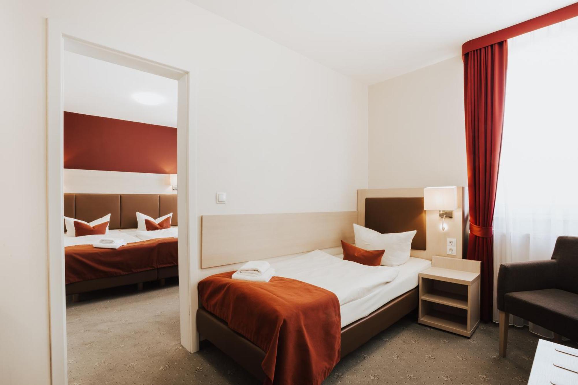 Hotel & Restaurant Wiggers 巴特奥尔德斯洛 外观 照片