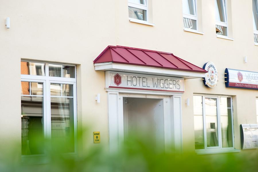 Hotel & Restaurant Wiggers 巴特奥尔德斯洛 外观 照片