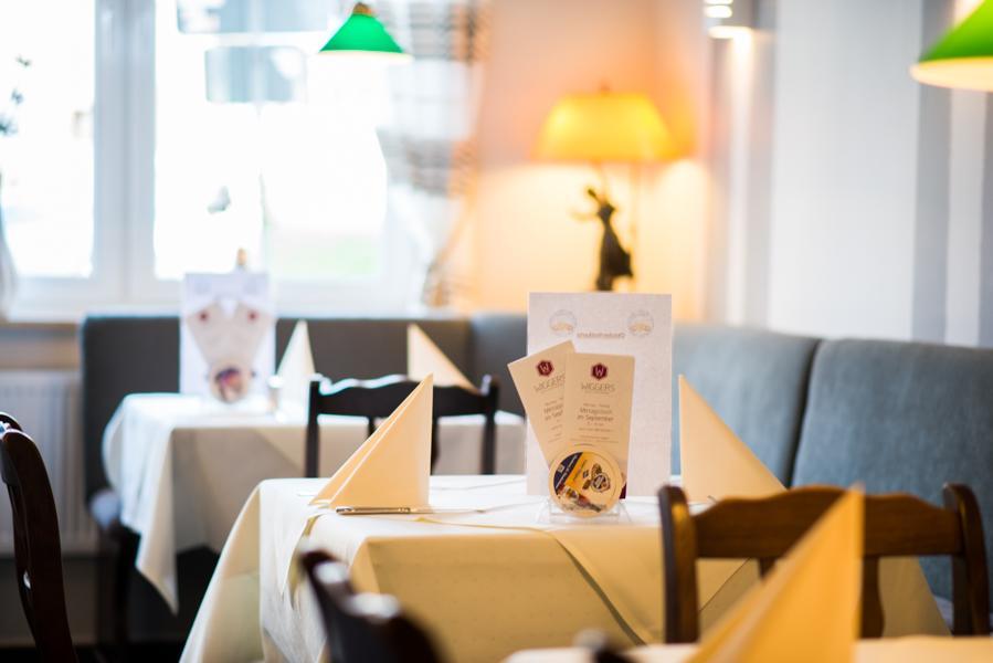 Hotel & Restaurant Wiggers 巴特奥尔德斯洛 外观 照片