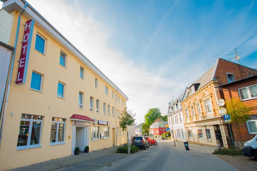 Hotel & Restaurant Wiggers 巴特奥尔德斯洛 外观 照片